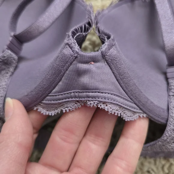 Women's Victoria's Secret Dream Angels Push Up Purple Lace Bra - 32b - Picture 9 of 13